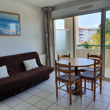 Appartement Golf Et Nivelle Avec Piscine Et Parking Ciboure Buitenkant foto