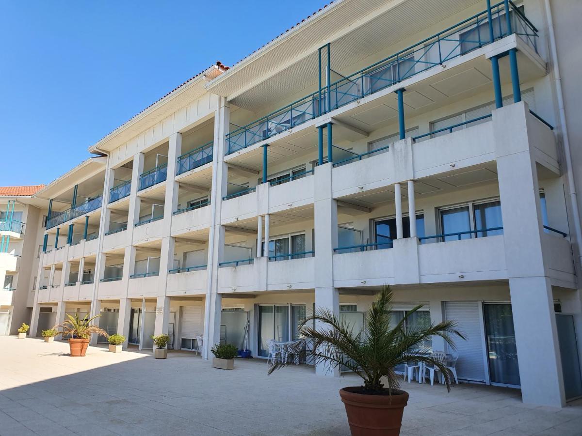 Appartement Golf Et Nivelle Avec Piscine Et Parking Ciboure Buitenkant foto
