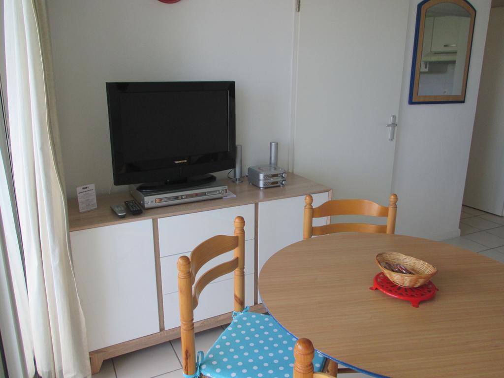 Appartement Golf Et Nivelle Avec Piscine Et Parking Ciboure Kamer foto